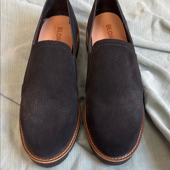Women's Blondo Waterproof Black Slip-On loafer Shoes, 8M - Picture 5 of 8
